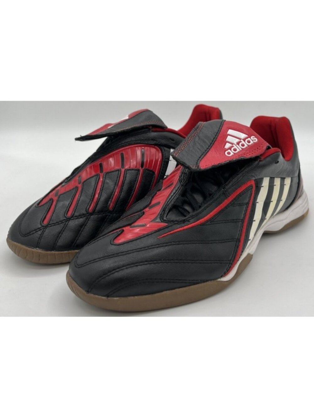 2007 Vintage adidas Predator Black Red Futsal Indoor Soccer Shoes Size 7.5